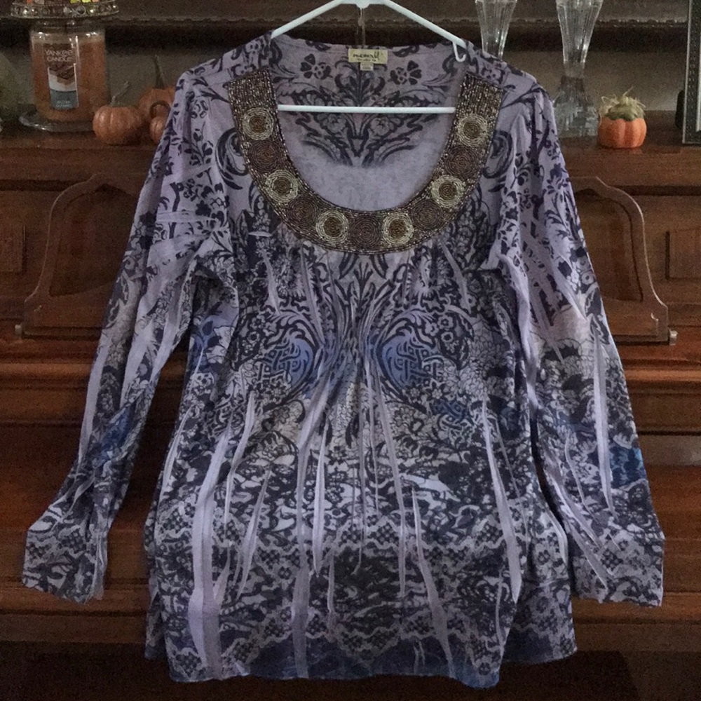 One World Tunic Size Large